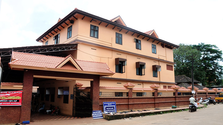 kadampuzha-temple