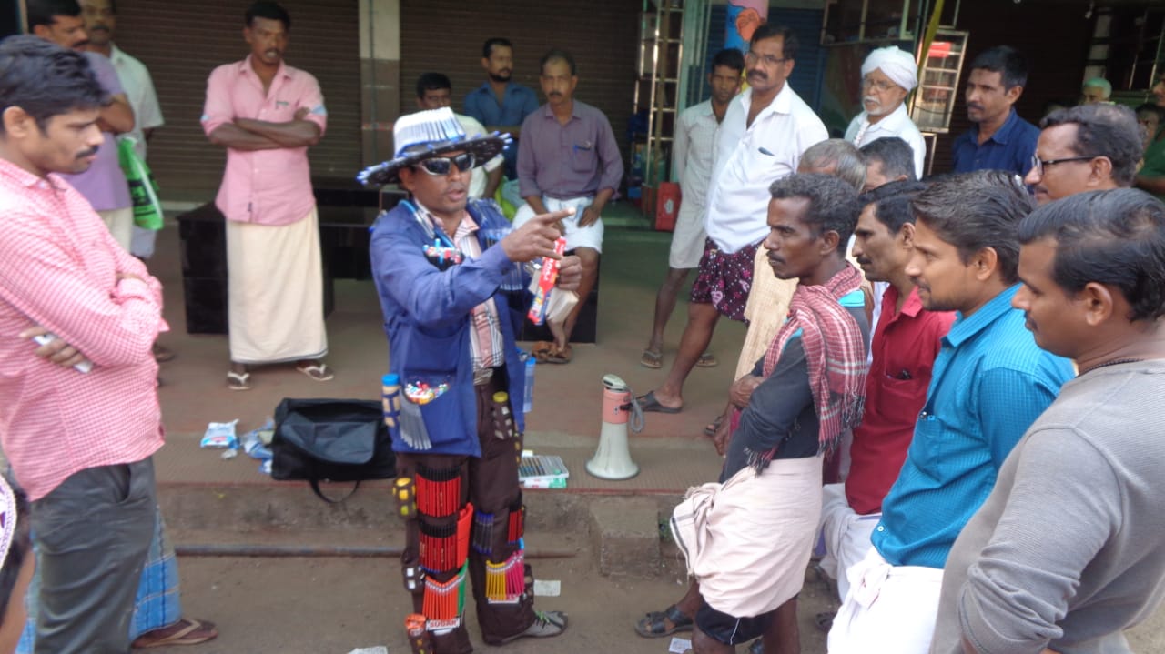 pen seller