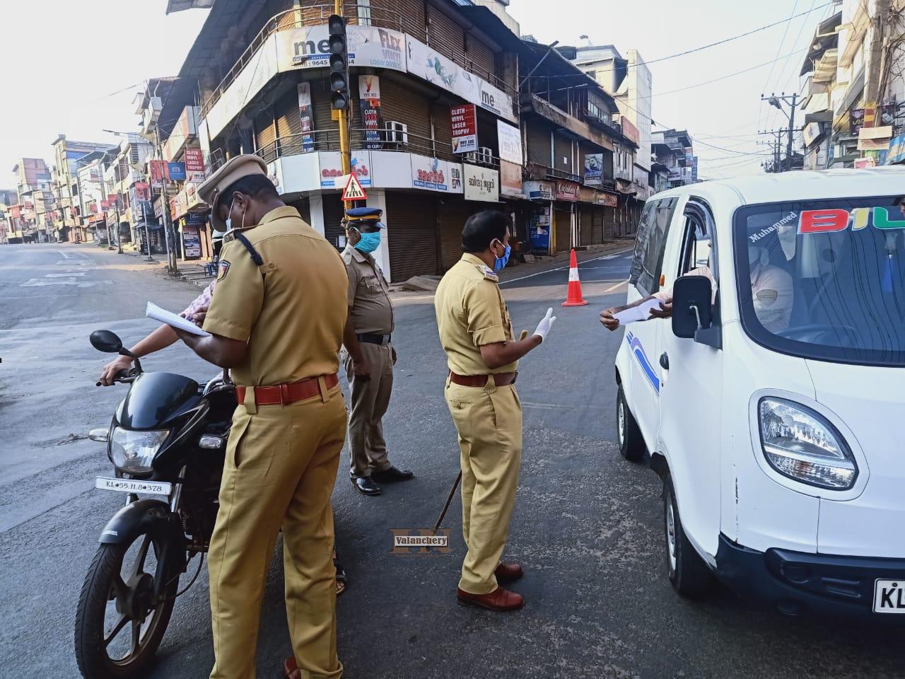 valanchery-police-checking