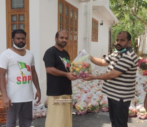 sdpi-athavanad-ramadan-kit