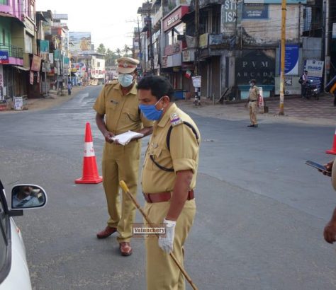 police-checking-valanchery