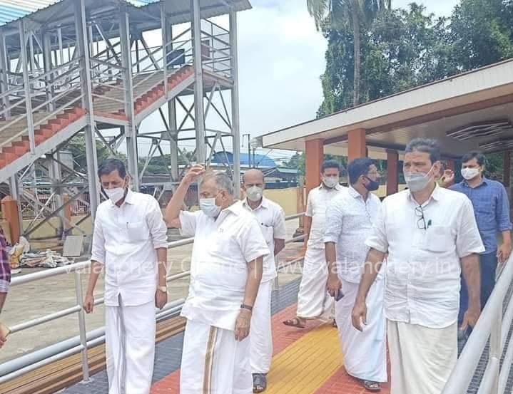 et-mohammed-basheer-tirur-railway