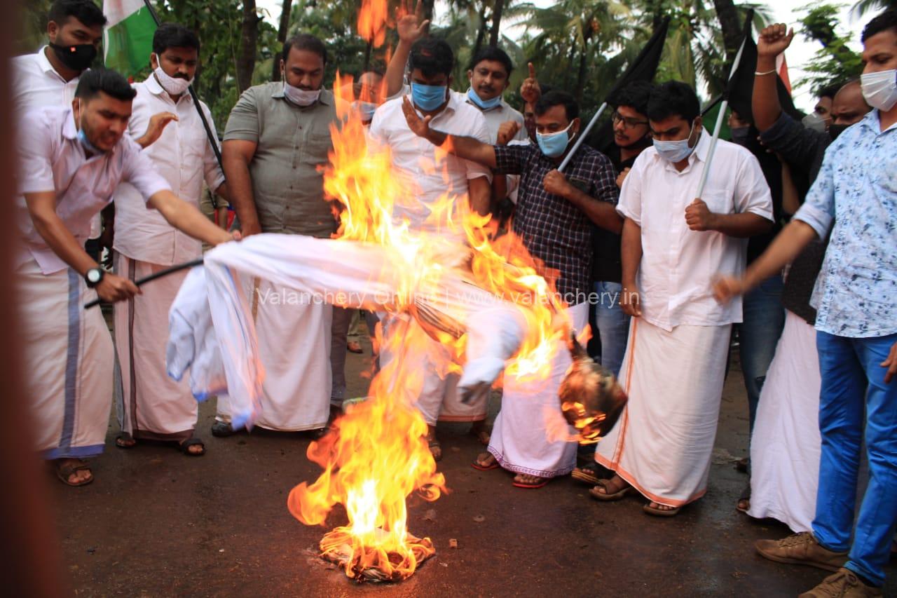 youth-congress-effigy-jaleel