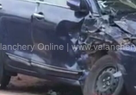 puthanathani-accident-car