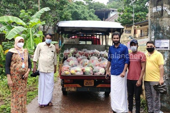 youth-congress-valanchery-vegetable-kit