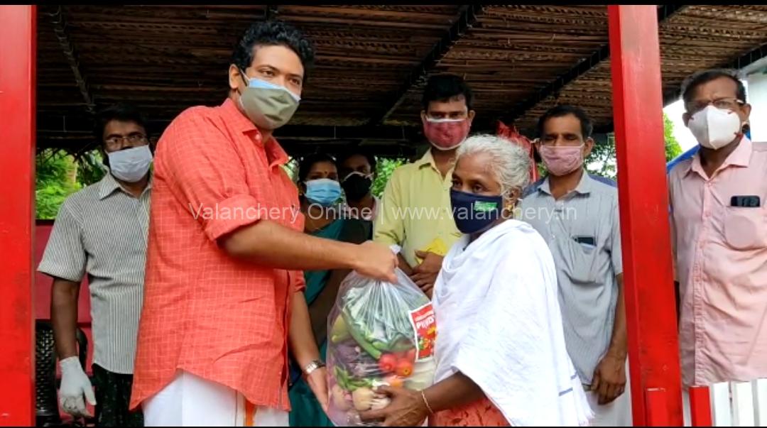 kakkanchira-cpim-kit