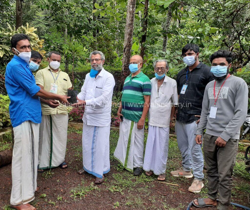 oruvil-bappu-athavanad-saplings