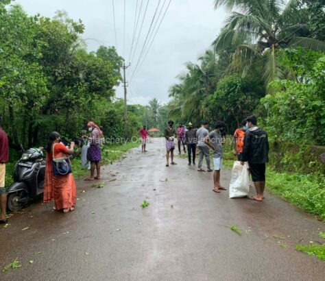 youth-united-marakkara-cleaning