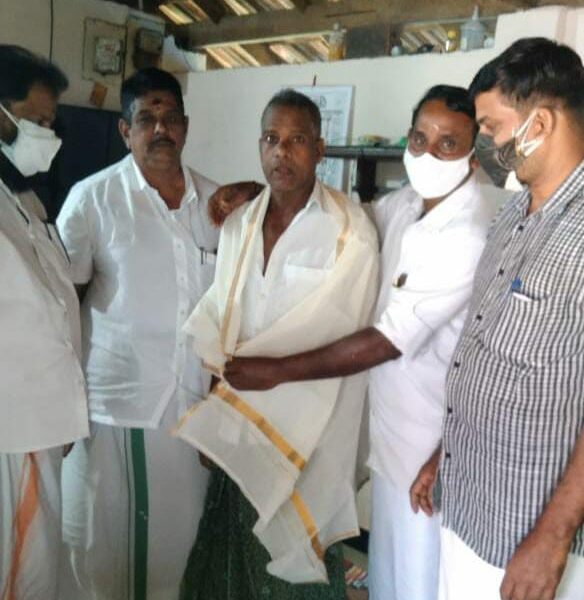 bjp-felicitate-valanchery