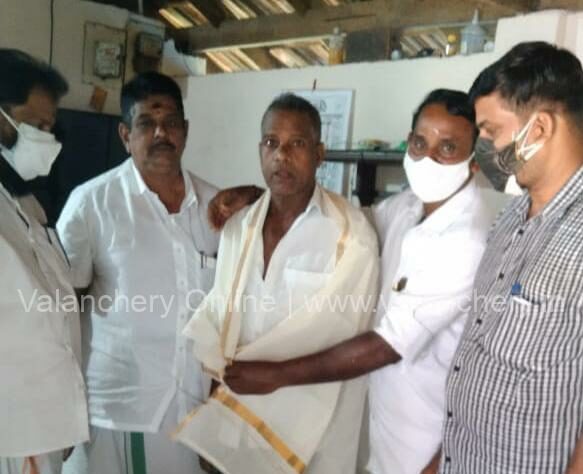 bjp-felicitate-valanchery