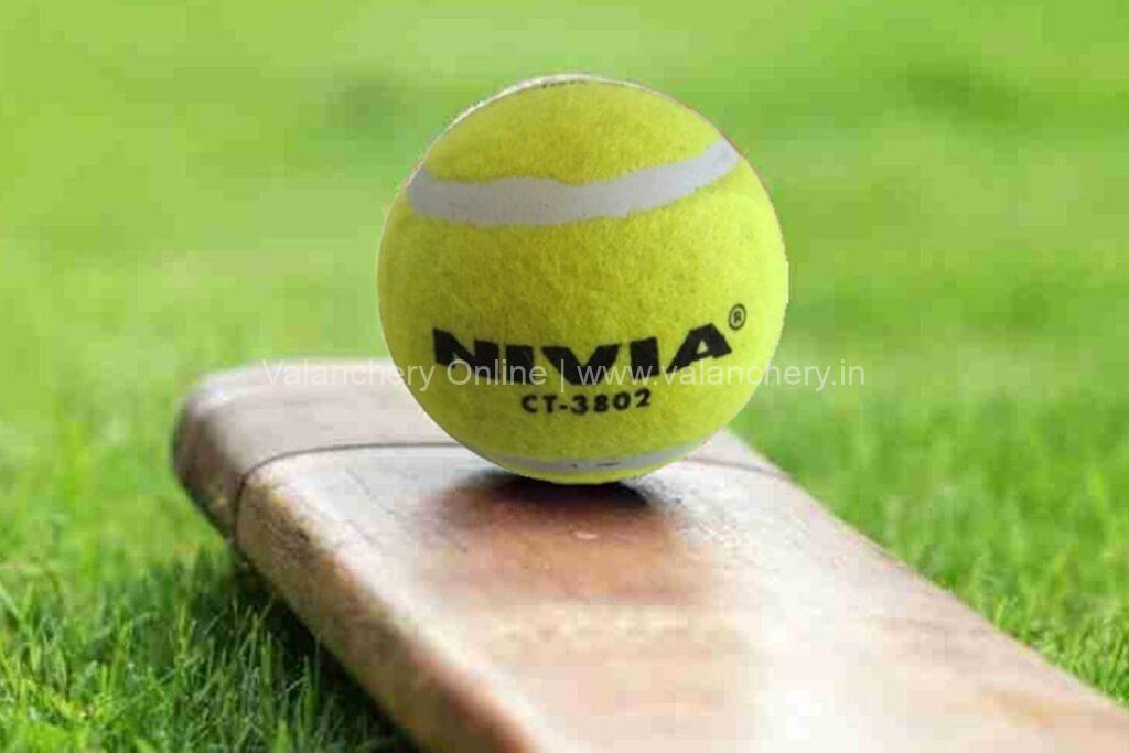 tennisball-cricket