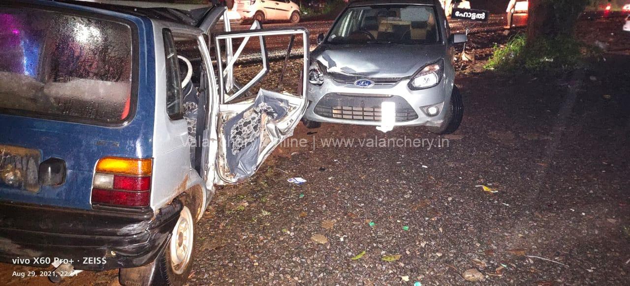 vettichira-cars-accident