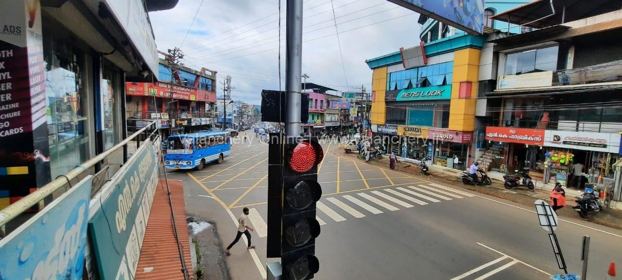 traffic-light-valanchery