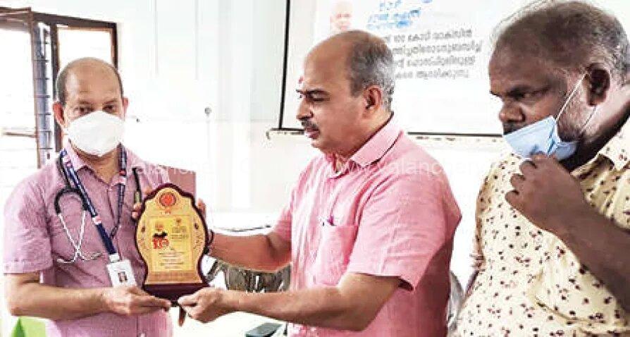 bjp-kuttippuram-vaccine