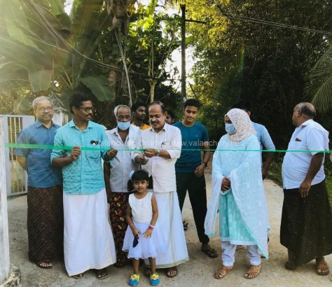 puramannur-ganapathiyankavu-road