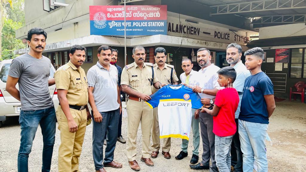valanchery-police-jersey
