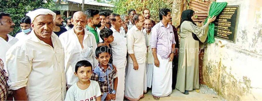 puramannur-thangalpadi-lakshamveedu-road