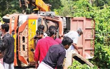 kavumpuram-accident