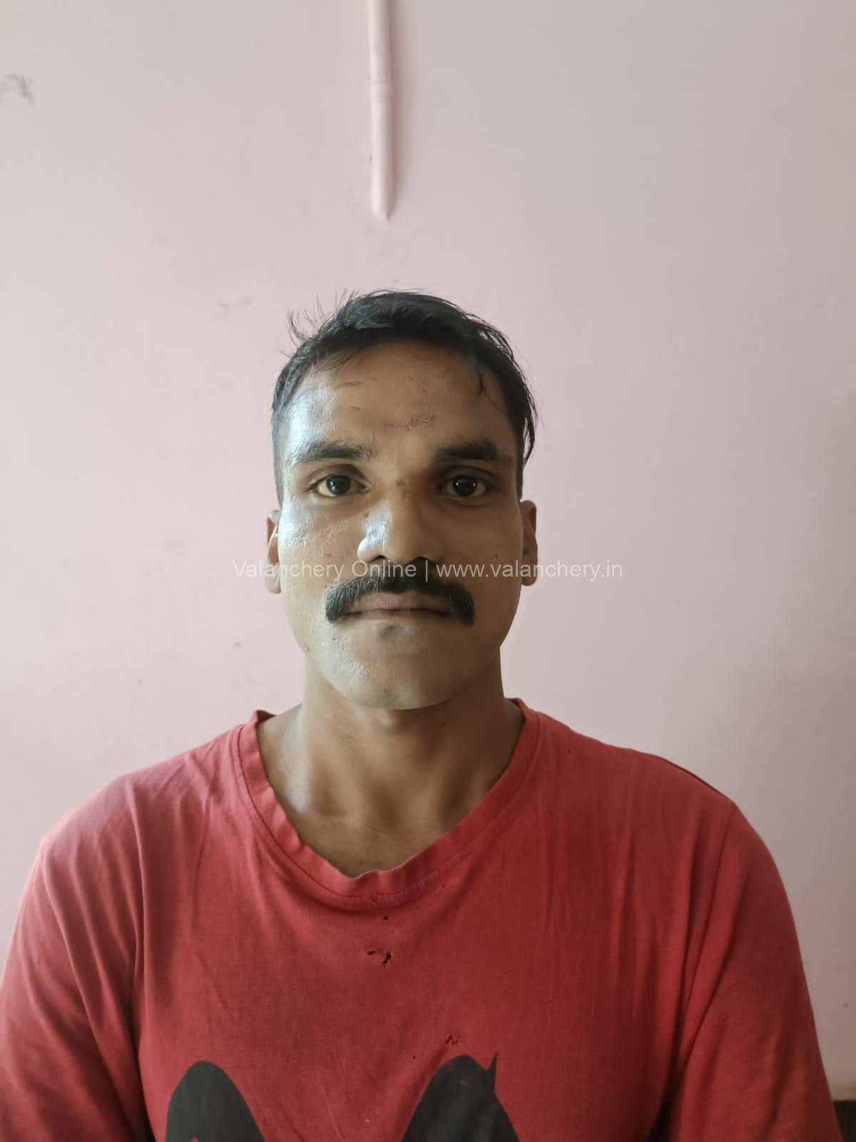 thief-car-valanchery