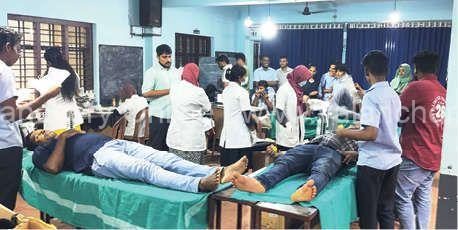 blood-donation-ghss-irimbiliyam