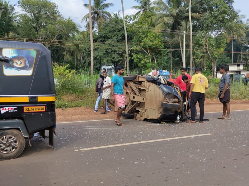Athavanad-auto-accident-oct-2023