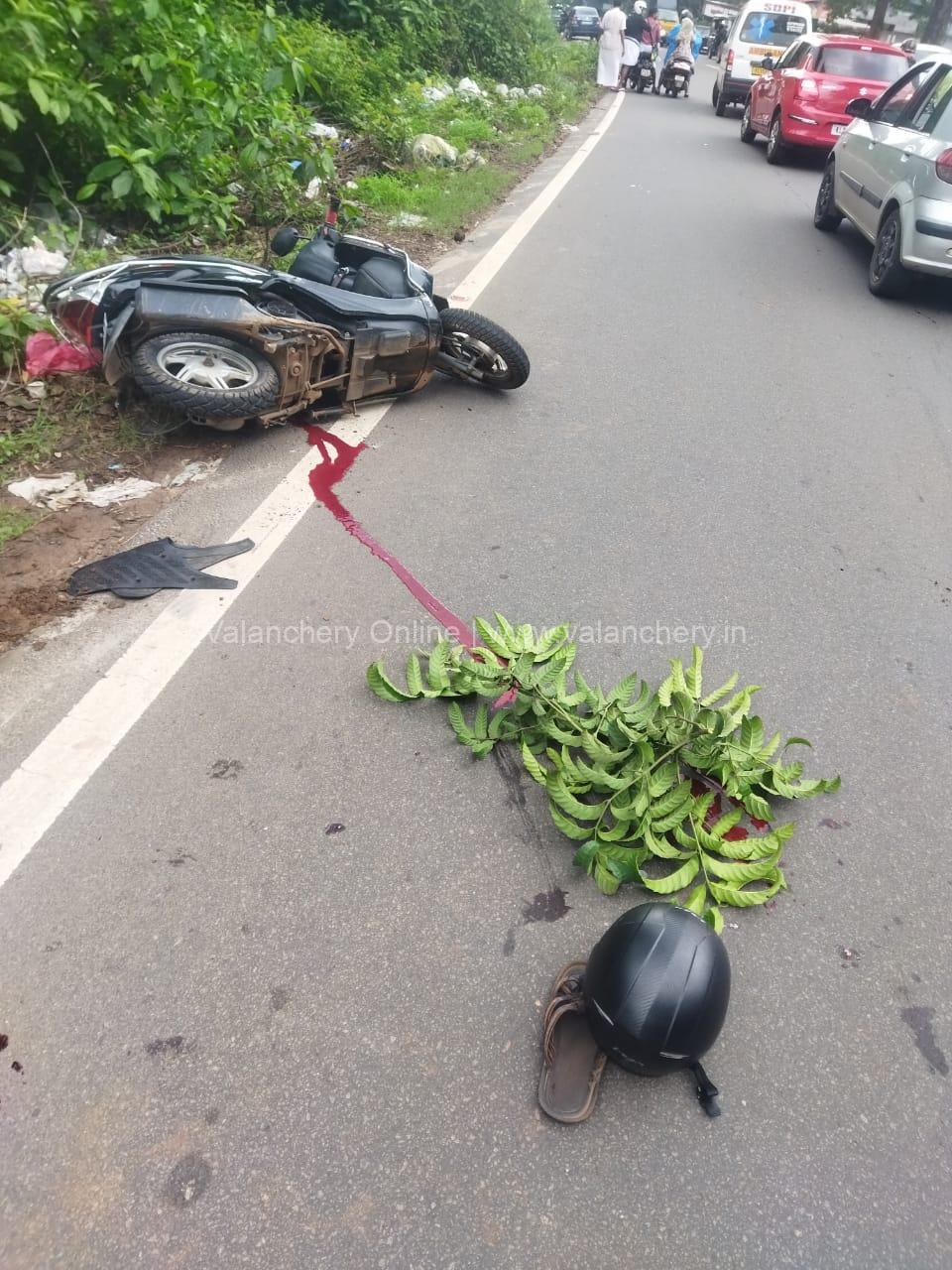 kuttippuram-mini-pamba-accident