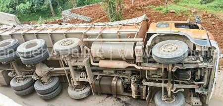 truck-pandikasala-accident-2024
