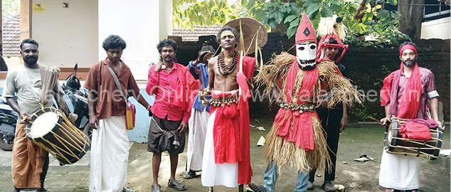 poothan-chandanakavu-2025