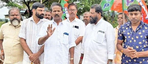 bjp-surendran-manjadi-culvert
