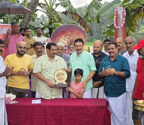 kattattikulam-swimming-club-felicitate-chairman