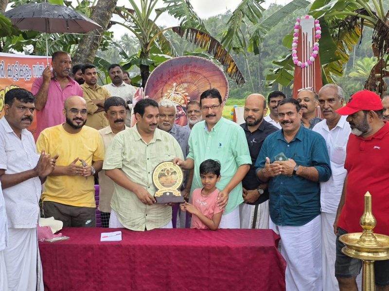kattattikulam-swimming-club-felicitate-chairman