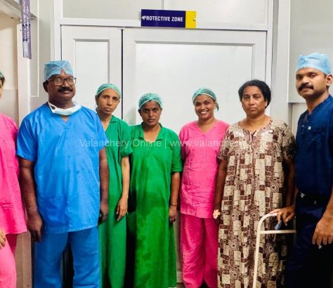 kuttippuram-taluk-hospital-doctors-knee-cap-replacement