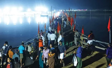 kumbamela-tirunavaya-bridge
