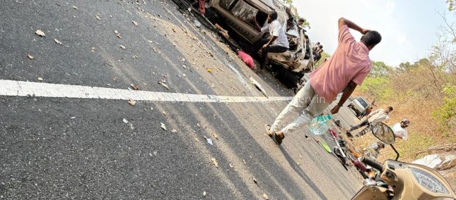 valaparai-traveller-accident